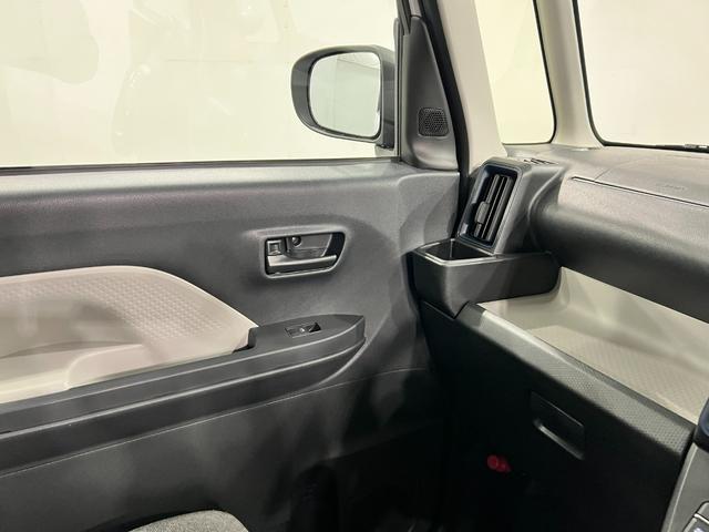 タントL 走行1140キロ/LEDヘッドランプ/フロアマット1年保証距離無制限 走行距離1140キロ フロアマット サイドエアバッグ LEDヘッドランプ アイドリングストップ 両側スライドドア オート格納式ドアミラー プッシュボタンスタート キーフリー(埼玉県)の中古車