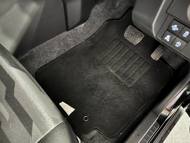 タフトG 走行968キロ/LEDヘッドランプ/シートヒーター1年保証距離無制限 走行距離968キロ マット サイドエアバッグ LEDヘッドランプ アイドリングストップ シートヒーター オート格納式ドアミラー 電動パーキングブレーキ(埼玉県)の中古車