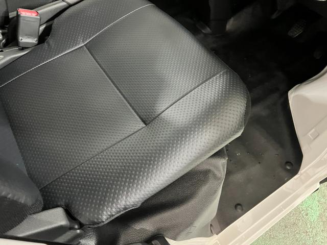 ハイゼットカーゴスペシャル　走行７キロ／ＡＭラジオ保証１年間・距離無制限付き　クリアランスソナー　オートマチックハイビーム　オートライト　アイドリングストップ（埼玉県）の中古車