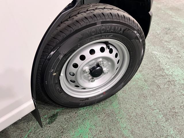 ハイゼットカーゴスペシャル　走行７キロ／ＡＭラジオ保証１年間・距離無制限付き　クリアランスソナー　オートマチックハイビーム　オートライト　アイドリングストップ（埼玉県）の中古車