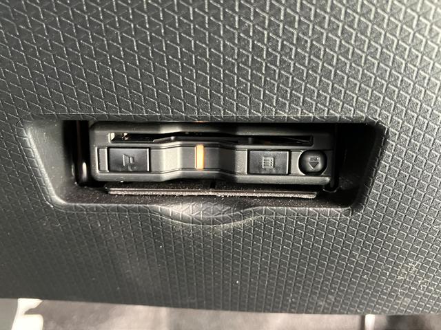 タントカスタムＲＳ保証　新車保証・まごころ保証　１年間・走行距離無制限付き（東京都）の中古車