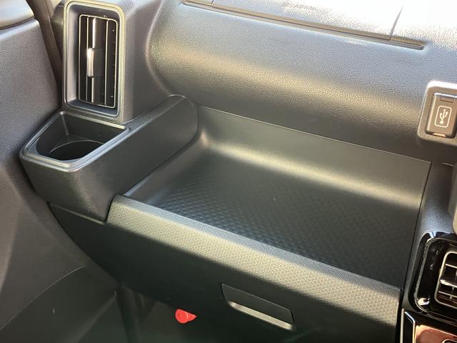 タントカスタムＲＳ保証　新車保証・まごころ保証　１年間・走行距離無制限付き（東京都）の中古車