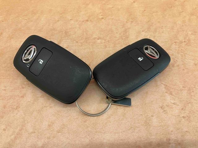 ハイゼットカーゴＤＸ　届け出済み未使用車保証　新車保証・まごころ保証　１年間・走行距離無制限付き（東京都）の中古車