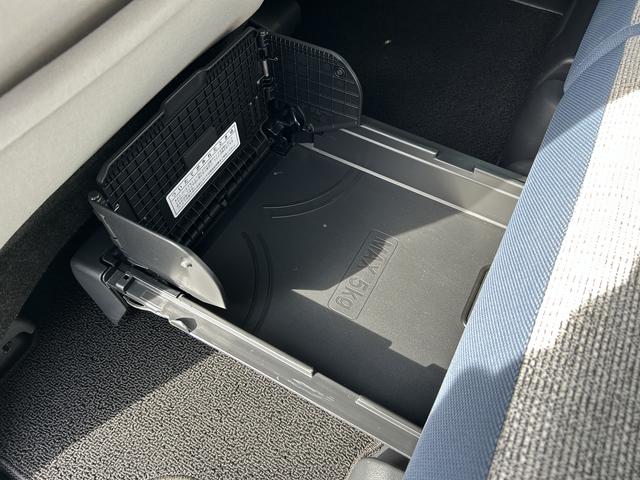 ムーヴキャンバスストライプスＧターボ　純正ナビ　バックカメラ　ＥＴＣ車載器保証　新車保証・まごころ保証　１年間・走行距離無制限付き　純正７インチナビ　ＥＴＣ車載器　バックカメラ　ＬＥＤヘッドランプ　アダプティブクルーズコントロール　両側電動スライドドア　キーフリー（東京都）の中古車