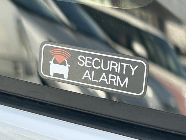 ムーヴキャンバスストライプスＧターボ　純正ナビ　バックカメラ　ＥＴＣ車載器保証　新車保証・まごころ保証　１年間・走行距離無制限付き　純正７インチナビ　ＥＴＣ車載器　バックカメラ　ＬＥＤヘッドランプ　アダプティブクルーズコントロール　両側電動スライドドア　キーフリー（東京都）の中古車