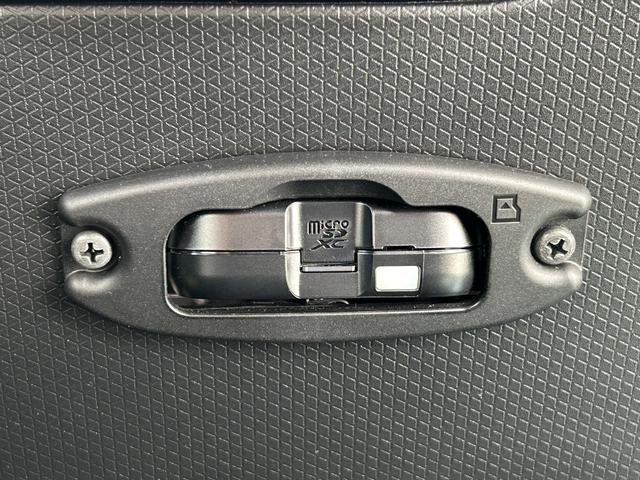 タントカスタムＲＳ保証　新車保証・まごころ保証　１年間・走行距離無制限付き（東京都）の中古車