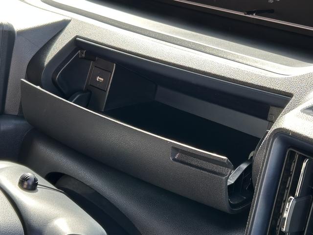 タントカスタムＲＳ保証　新車保証・まごころ保証　１年間・走行距離無制限付き（東京都）の中古車