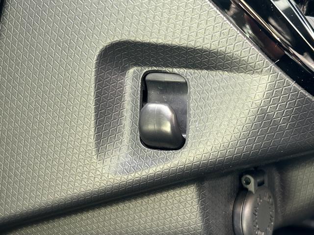 タントカスタムＲＳ保証　新車保証・まごころ保証　１年間・走行距離無制限付き（東京都）の中古車