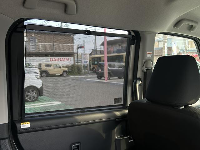 トールカスタムＧ　９インチディスプレイオーディオ　パノラマモニター保証　新車保証・まごころ保証　１年間・走行距離無制限付き・９インチディスプレイオーディオ装備・パノラマカメラ・ＬＥＤヘッドライト装備・ＬＥＤフォグ装備（東京都）の中古車