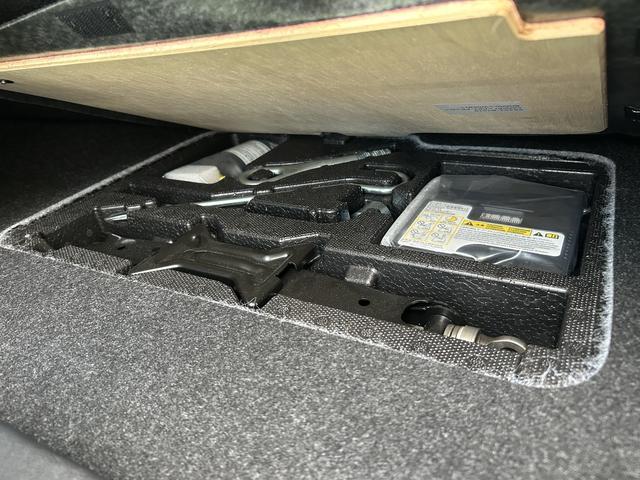 トールカスタムＧ　９インチディスプレイオーディオ　パノラマモニター保証　新車保証・まごころ保証　１年間・走行距離無制限付き・９インチディスプレイオーディオ装備・パノラマカメラ・ＬＥＤヘッドライト装備・ＬＥＤフォグ装備（東京都）の中古車
