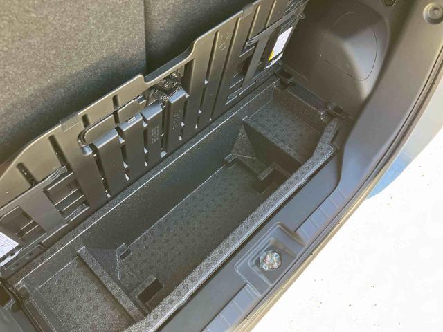 タントカスタムRSリミテッド 届け出済み未使用車保証 新車保証・まごころ保証 1年間・走行距離無制限付き・パノラマカメラ・LEDヘッドライト装備・LEDフォグ装備・シートヒーター装備・ETC装備(東京都)の中古車