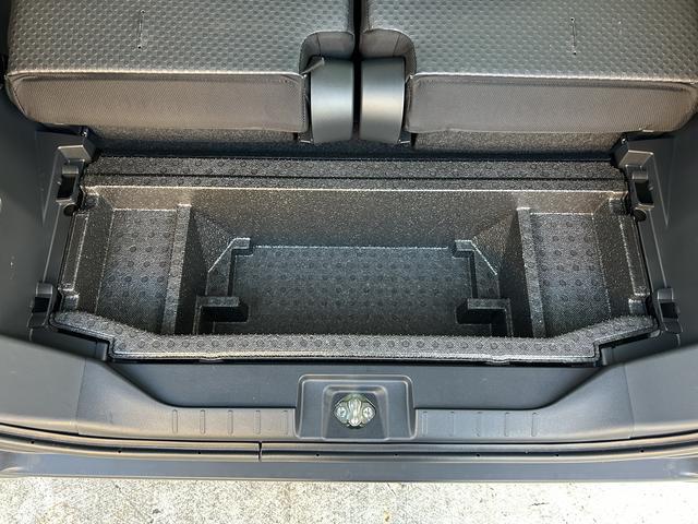 タントファンクロスターボ　７インチメモリーナビ　パノラマモニター新車保証継承　純正７インチメモリーナビ　パノラマモニター　ＥＴＣ　ＦＲドラレコ　シートヒーター　オートライト　オートハイビーム　ＬＥＤヘッドランプ　スマートアシスト　両側電動スライドドア（東京都）の中古車