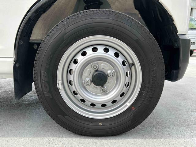 ハイゼットカーゴＤＸ　キーレスキー付保証　１年間・距離無制限付き　ワンオーナー車・マニュアルエアコン・パワステ・パワーウィンド・パワードアロック・キーレスキー・ＡＢＳ・スモークガラス・スマアシ・オーバーヘッドシェルフ（東京都）の中古車
