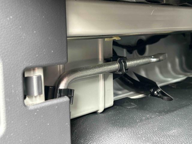 ハイゼットカーゴＤＸ　キーレスキー付保証　１年間・距離無制限付き　ワンオーナー車・マニュアルエアコン・パワステ・パワーウィンド・パワードアロック・キーレスキー・ＡＢＳ・スモークガラス・スマアシ・オーバーヘッドシェルフ（東京都）の中古車