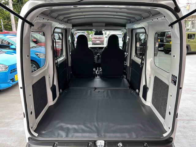 ハイゼットカーゴＤＸ　キーレスキー付保証　１年間・距離無制限付き　スマアシ・ワンオーナー車・マニュアルエアコン・パワステ・パワーウィンド・パワードアロック・キーレスキー・オートライト・ＡＢＳ・スモークガラス・オーバーヘッドシェルフ（東京都）の中古車