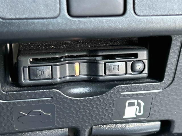 トールカスタムＧ　ターボ　ナビ・ＥＴＣ・ドラレコ・バックカメラ付保証１年付き　左右電動スライドドア　ブルートゥース　追突被害軽減ブレーキ　ＥＴＣ車載器　追従クルーズ　ＵＳＢ　ワンオーナー車　ＬＥＤヘットライト　リアカメラ　メモリーナビ　ドラレコ　キーフリー（東京都）の中古車