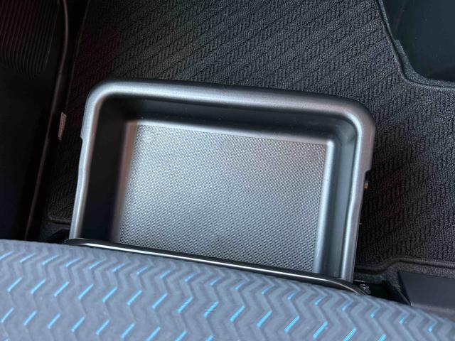 トールカスタムＧ　ターボ　ナビ・ＥＴＣ・ドラレコ・バックカメラ付保証１年付き　左右電動スライドドア　ブルートゥース　追突被害軽減ブレーキ　ＥＴＣ車載器　追従クルーズ　ＵＳＢ　ワンオーナー車　ＬＥＤヘットライト　リアカメラ　メモリーナビ　ドラレコ　キーフリー（東京都）の中古車