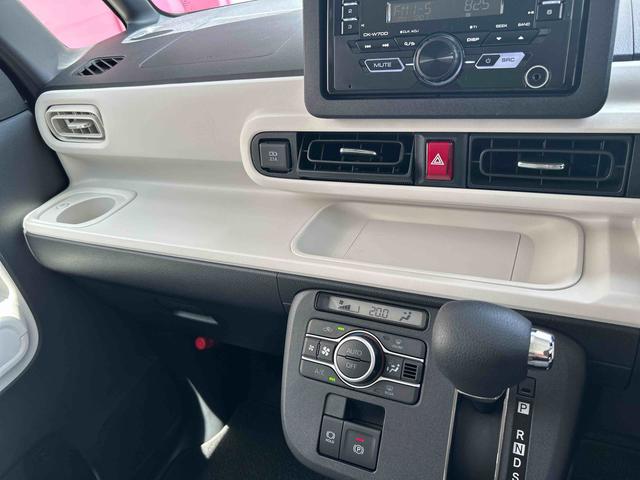 ムーヴキャンバスストライプスＧ　パノラマモニター・ＣＤチューナー付き保証　新車保証・まごころ保証　１年間・走行距離無制限付き　両側自動ドア　パノラミックビューモニター　前後障害物センサー　衝突軽減ブレーキシステム　禁煙　イモビライザー　アイドリングＳ　電格ミラー（東京都）の中古車