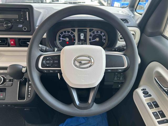 ムーヴキャンバスストライプスＧ　パノラマモニター・ＣＤチューナー付き保証　新車保証・まごころ保証　１年間・走行距離無制限付き　両側自動ドア　パノラミックビューモニター　前後障害物センサー　衝突軽減ブレーキシステム　禁煙　イモビライザー　アイドリングＳ　電格ミラー（東京都）の中古車