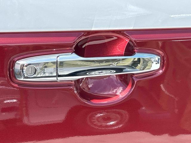 ムーヴキャンバスストライプスＧ　パノラマモニター・ＣＤチューナー付き保証　新車保証・まごころ保証　１年間・走行距離無制限付き　両側自動ドア　パノラミックビューモニター　前後障害物センサー　衝突軽減ブレーキシステム　禁煙　イモビライザー　アイドリングＳ　電格ミラー（東京都）の中古車