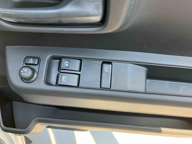 ハイゼットカーゴクルーズ　ＬＥＤヘッドライト・キーフリー付保証　新車保証・まごころ保証　１年間・走行距離無制限付き　両側スライド　衝突軽減システム　ソナー　Ｗエアバック　オートライト　アイドリングＳＴＯＰ　衝突安全ボディ　スマートキー　禁煙　ＡＢＳ（東京都）の中古車