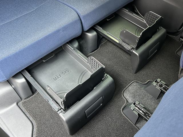 ムーヴキャンバスセオリーＧ　ＣＤチューナー・パノラマモニター付保証　新車保証・まごころ保証　１年間・走行距離無制限付き　前後ソナー　全方位モニター　衝突軽減ブレーキ　電動格納式ミラー　ＬＥＤヘッド　シートヒーター　両側オートスライドドア　禁煙　キーフリー（東京都）の中古車