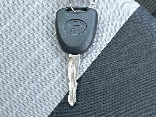 ミライースＸ　ＳＡIII　バックカメラ・ＣＤチューナー付き保証　新車保証・まごころ保証　１年間・走行距離無制限付き　盗難防止アラーム　衝突回避支援ブレーキ機能　コーナーソナー　電格ミラ　安全ボディ　運転席助手席エアバック　Ｂカメ　禁煙　１オーナー　ＡＢＳ（東京都）の中古車