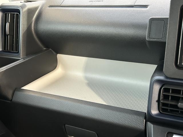 タントＸ　ＣＤチューナー・バックカメラ・キーフリー付保証　新車保証・まごころ保証　１年間・走行距離無制限付き　アイドリングストップ車　ブレーキサポート　スマートキーシステム　禁煙　ＬＥＤライト　Ｂカメラ　車線逸脱警報　片側電動両側スライドドア（東京都）の中古車
