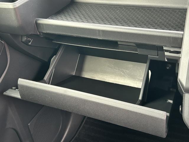 タフトＧ　ダーククロムベンチャー　ＣＤチューナー・パノラマカメラ付保証　新車保証・まごころ保証　１年間・走行距離無制限付き　１オ−ナ−　アダプティブクルコン　オートマチックハイビーム　ＬＥＤライト　レーンキープアシスト　アイドリングＳ　電格ミラー　シートヒーター付き（東京都）の中古車