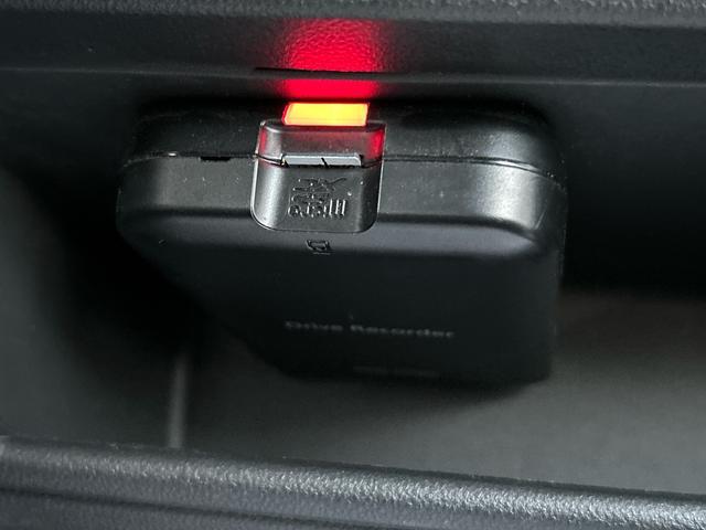 ムーヴキャンバスＸブラックインテリアリミテッド　ＳＡIII　ナビ・ドラレコ付保証　まごころ保証　１年間・走行距離無制限付き　Ｂｌｕｅｔｏｏｔｈオーディオ　地デジ　ドライブレコーダー　オートマチックハイビーム　両側パワースライドドア　キーフリー　３６０°カメラ　電動格納ミラー（東京都）の中古車