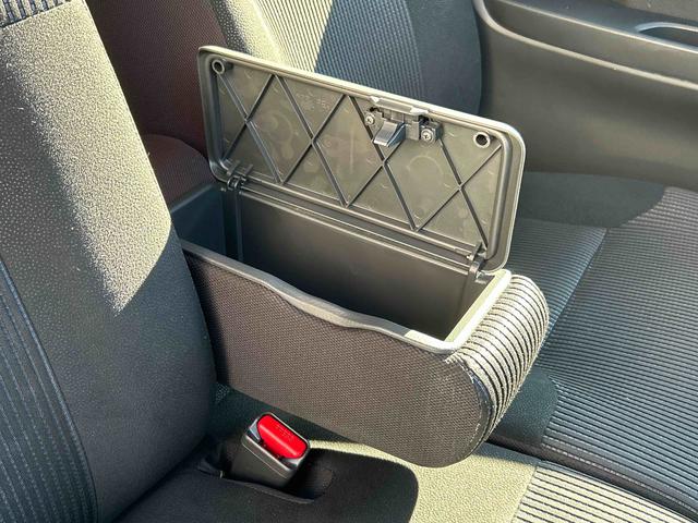 ムーヴＸリミテッドII　ＳＡIII　ナビ・バックカメラ付保証　まごころ保証　１年間・走行距離無制限付き　プッシュボタンエンジンスタート・キーフリーキー・オートエアコン・オートライト・運転席シートヒーター・電動格納ドアミラー・純正ナビ・バックカメラ（東京都）の中古車