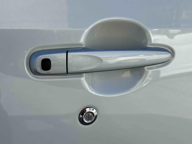 ムーヴＸリミテッドII　ＳＡIII　ナビ・バックカメラ付保証　まごころ保証　１年間・走行距離無制限付き　プッシュボタンエンジンスタート・キーフリーキー・オートエアコン・オートライト・運転席シートヒーター・電動格納ドアミラー・純正ナビ・バックカメラ（東京都）の中古車