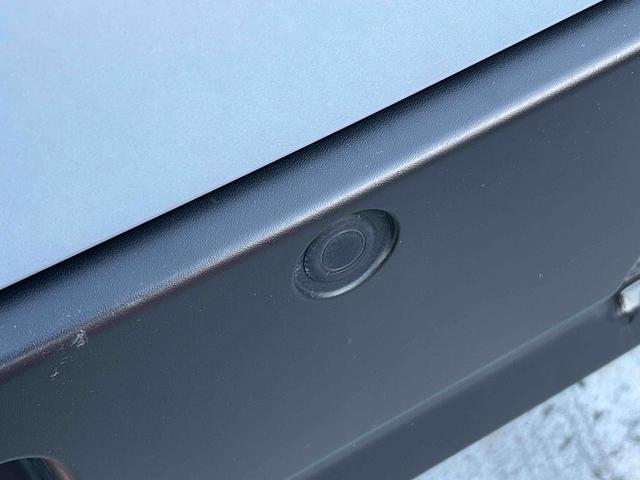 ハイゼットカーゴＤＸ　純正エントリーナビ・ＥＴＣ・キーレスキー付保証　新車保証・まごころ保証　１年間・走行距離無制限付き　Ｂｌｕｅｔｏｏｔｈ対応　ＥＴＣ車載器　ＤＶＤ　ＵＳＢ　安全ボディ　ナビＴＶ　キーレスキー　両側スライドドア　エコアイドル　ＥＳＣ　記録簿（東京都）の中古車