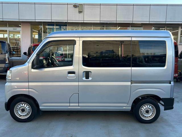 ハイゼットカーゴＤＸ　純正エントリーナビ・ＥＴＣ・キーレスキー付保証　新車保証・まごころ保証　１年間・走行距離無制限付き　Ｂｌｕｅｔｏｏｔｈ対応　ＥＴＣ車載器　ＤＶＤ　ＵＳＢ　安全ボディ　ナビＴＶ　キーレスキー　両側スライドドア　エコアイドル　ＥＳＣ　記録簿（東京都）の中古車