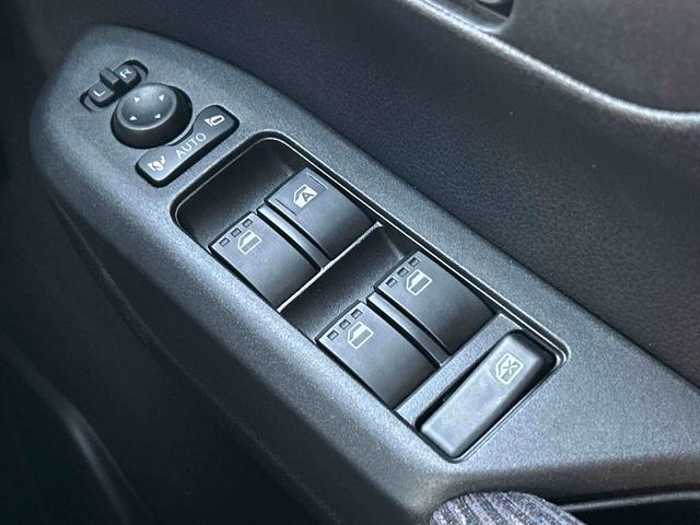 ムーヴＲＳ　９インチディスプレイオーディオ・パノラマモニター付保証　新車保証・まごころ保証　１年間・走行距離無制限付き　ターボ　９インチディスプレイオーディオ　ＬＥＤヘッドランプ　クリアランスソナー　両側パワースライドドア　スマートキー　アルミホイール　ドラレコ（東京都）の中古車