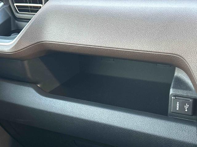 ムーヴＲＳ　９インチディスプレイオーディオ・パノラマモニター付保証　新車保証・まごころ保証　１年間・走行距離無制限付き　ターボ　９インチディスプレイオーディオ　ＬＥＤヘッドランプ　クリアランスソナー　両側パワースライドドア　スマートキー　アルミホイール　ドラレコ（東京都）の中古車