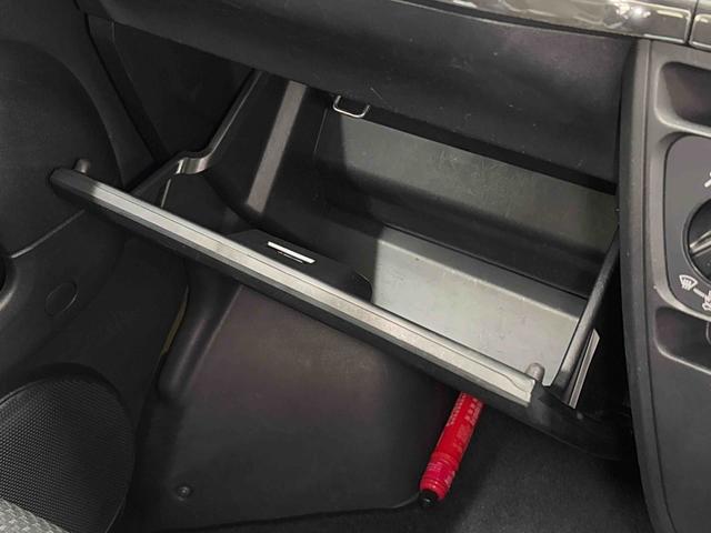 ハイゼットカーゴデッキバンG SAIII CDチューナー・キーレスキー付保証 新車保証・まごころ保証 1年間・走行距離無制限付き スマアシ・4WD・CDデッキ・キーレスキー・5速MT・LEDヘッドライト・マニュアルエアコン・ETC(東京都)の中古車