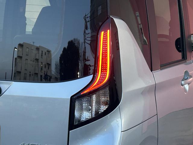 ムーヴＸ　６．８ディスプレイオーディオ・ドラレコ付保証　新車保証・まごころ保証　１年間・走行距離無制限付き　盗難防止装置　電格ミラー　キーレスエントリー　禁煙　ブルートゥース　ソナー　ベンチシート　スマートキー　アイドリングストップ　バックカメラ（東京都）の中古車