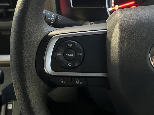 ムーヴＸ　６．８ディスプレイオーディオ・ドラレコ付保証　新車保証・まごころ保証　１年間・走行距離無制限付き　盗難防止装置　電格ミラー　キーレスエントリー　禁煙　ブルートゥース　ソナー　ベンチシート　スマートキー　アイドリングストップ　バックカメラ（東京都）の中古車