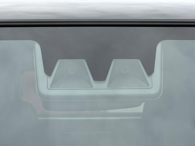 タフトGターボ ダーククロムベンチャー パノラマモニター付保証 新車保証・まごころ保証 1年間・走行距離無制限付き 追従クルコン 誤発進抑制機能 パノラマモニター対応 安全ボディ 禁煙 シートヒータ イモビライザ ワンオーナ 車線逸脱警報装置 オートライト(東京都)の中古車