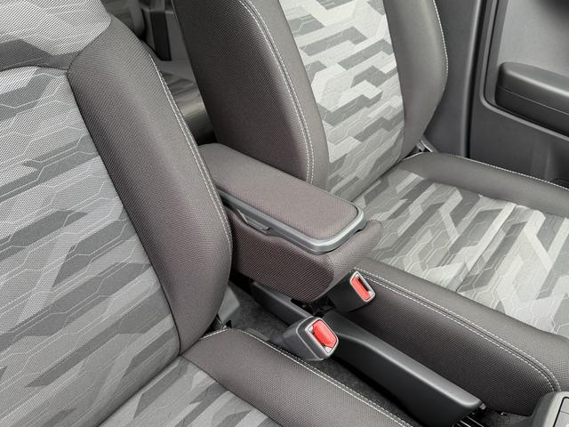 タフトGターボ ダーククロムベンチャー パノラマモニター付保証 新車保証・まごころ保証 1年間・走行距離無制限付き 追従クルコン 誤発進抑制機能 パノラマモニター対応 安全ボディ 禁煙 シートヒータ イモビライザ ワンオーナ 車線逸脱警報装置 オートライト(東京都)の中古車