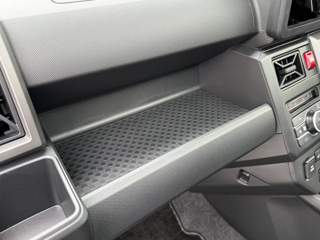 タフトGターボ ダーククロムベンチャー パノラマモニター付保証 新車保証・まごころ保証 1年間・走行距離無制限付き 追従クルコン 誤発進抑制機能 パノラマモニター対応 安全ボディ 禁煙 シートヒータ イモビライザ ワンオーナ 車線逸脱警報装置 オートライト(東京都)の中古車