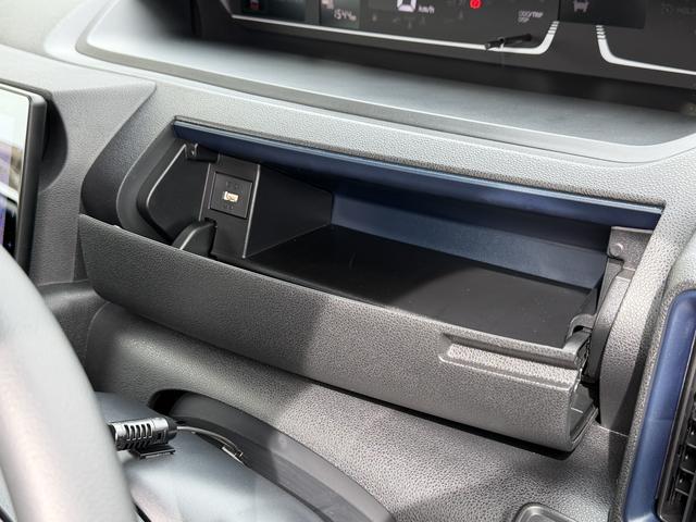 タントカスタムRSリミテッド 大画面ナビ・パノラマモニター付保証 新車保証・まごころ保証 1年間・走行距離無制限付き(東京都)の中古車