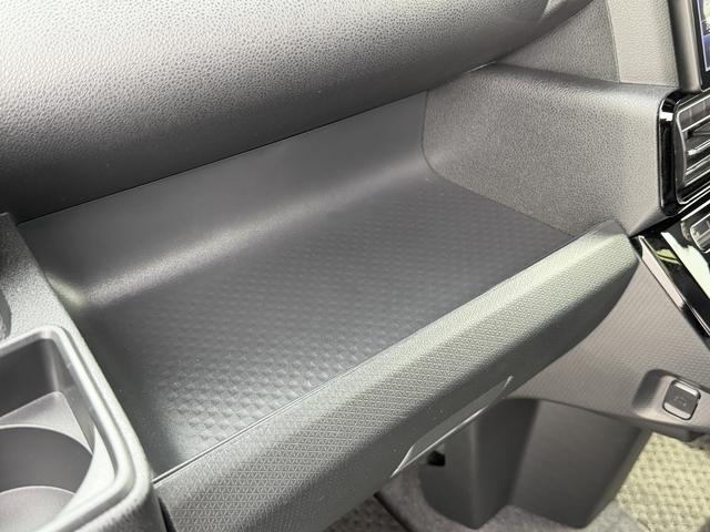 タントカスタムRSリミテッド 大画面ナビ・パノラマモニター付保証 新車保証・まごころ保証 1年間・走行距離無制限付き(東京都)の中古車