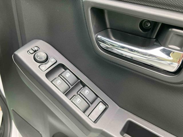 タフトGターボ クロムベンチャー届け出済み未使用車保証 新車保証・まごころ保証 1年間・走行距離無制限付き クリソナ Aストップ 電動格納ドアミラー アダクティブクルーズコントロール 盗難防止 LEDランプ ワンオーナー車 レーンアシスト 禁煙車(東京都)の中古車