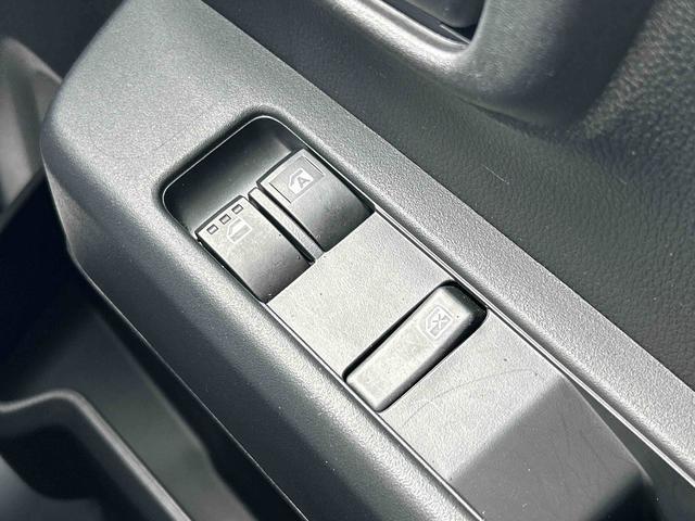 ハイゼットカーゴDX ワイドBluetooth/USBチューナー装備保証 新車保証・まごころ保証 1年間・走行距離無制限付き レーダーブレーキ 衝突安全ボディ 1オーナー アイドリングストップ車 ダブルエアバッグ 両側スライド 横滑り防止装置 前後センサー(東京都)の中古車
