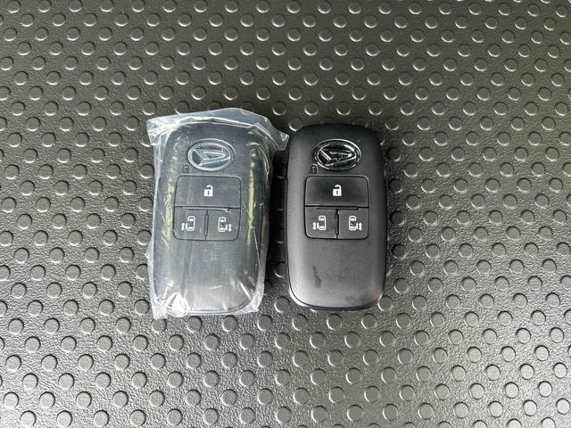 タントカスタムＸリミテッド　ナビ・ＥＴＣ・パノラマモニター付保証　新車保証・まごころ保証　１年間・走行距離無制限付き・７インチナビ・パノラマカメラ・ドラレコ・ＥＴＣ装備・ＬＥＤヘッドライト装備（東京都）の中古車