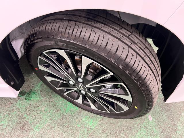 タントカスタムＲＳリミテッド　走行２５６５キロ／両側電動スライド一年保証・走行距離無制限　走行２５６５キロ　サイドエアバック　クリアランスソナー　オートマチックハイビーム　オートライト　ＬＥＤヘッドライト　ベンチシート　シートヒーター　両側電動スライドドア（埼玉県）の中古車