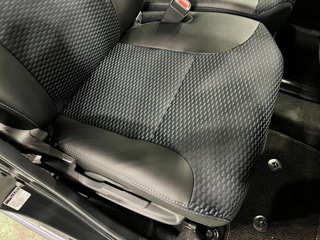 タントカスタムＲＳリミテッド　走行１８キロ／両側電動スライドドア一年保証・走行距離無制限　走行１８キロ　サイドエアバック　クリアランスソナー　オートマチックハイビーム　オートライト　ＬＥＤヘッドライト　ベンチシート　シートヒーター　両側電動スライドドア（埼玉県）の中古車