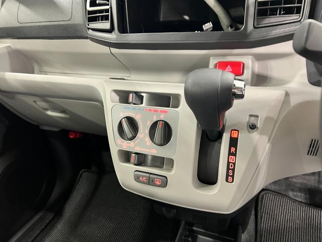 ミライースＸ　ＳＡIII　走行１５８５キロ／ＬＥＤヘッドライト一年保証・走行距離無制限　走行１５８５キロ　助手席エアバック　オートライト　オートマチックハイビーム　クリアランスソナー　アイドリングストップ（埼玉県）の中古車